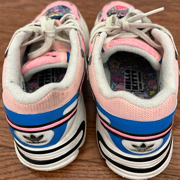 Adidas Hello Kitty Sanrio sneakers - Picture 4 of 7